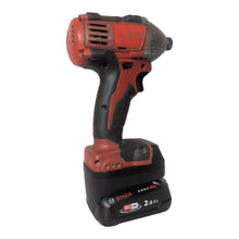 Charger l'image dans la galerie, Adaptateur de batterie Bosch (Vert) 18V vers Milwaukee 18V
