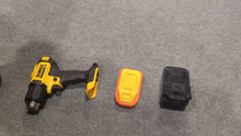 Charger et lire la vidéo dans la visionneuse de la Galerie, Adaptateur de batterie RIDGID 18V vers DeWalt 20V (ABS)