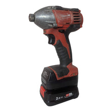 Charger l'image dans la galerie, Adaptateur de batterie Bosch (Vert) 18V vers Milwaukee 18V
