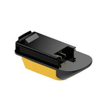 Lade das Bild in den Galerie-Viewer, DeWalt 20V zu Black and Decker 18V Batterieadapter

