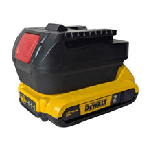 Lade das Bild in den Galerie-Viewer, DeWalt 20V auf Bosch (Blau) 18V Akkuadapter
