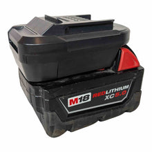 Lade das Bild in den Galerie-Viewer, Milwaukee 18V auf Einhell PXC 18V Batterieadapter

