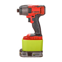 Lade das Bild in den Galerie-Viewer, Ryobi 18V auf Bauer 20V Batterieadapter
