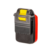 Lade das Bild in den Galerie-Viewer, Stanley V20 auf Chicago Electric 18V Batterieadapter
